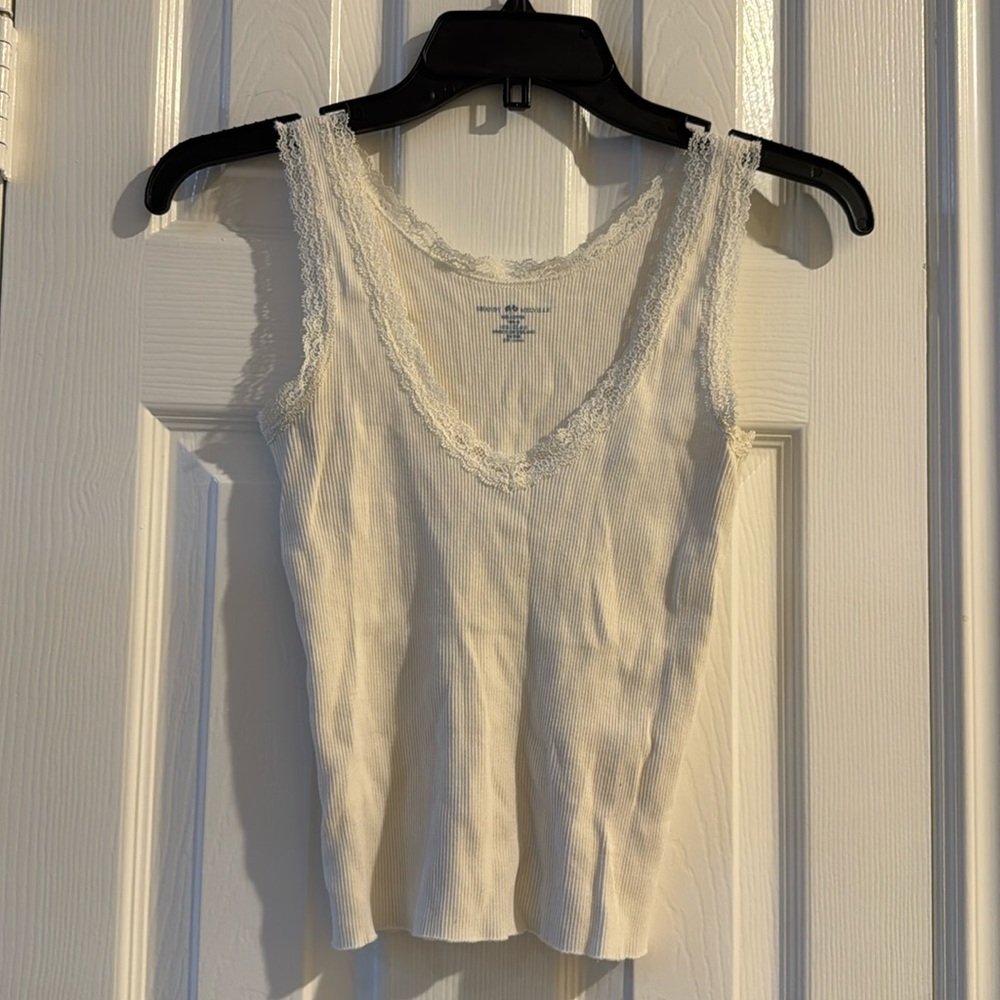 Brandy Melville lace top